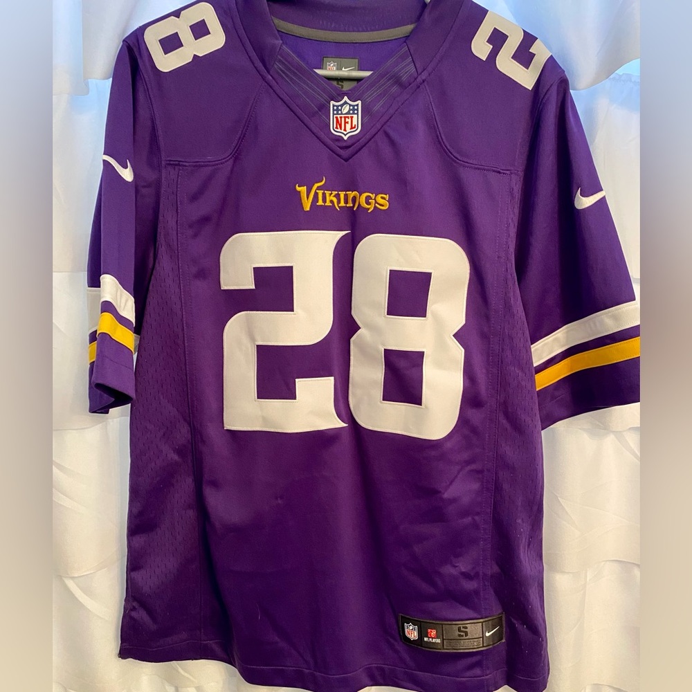 NFL Vikings on field jersey Adrian Peterson euc